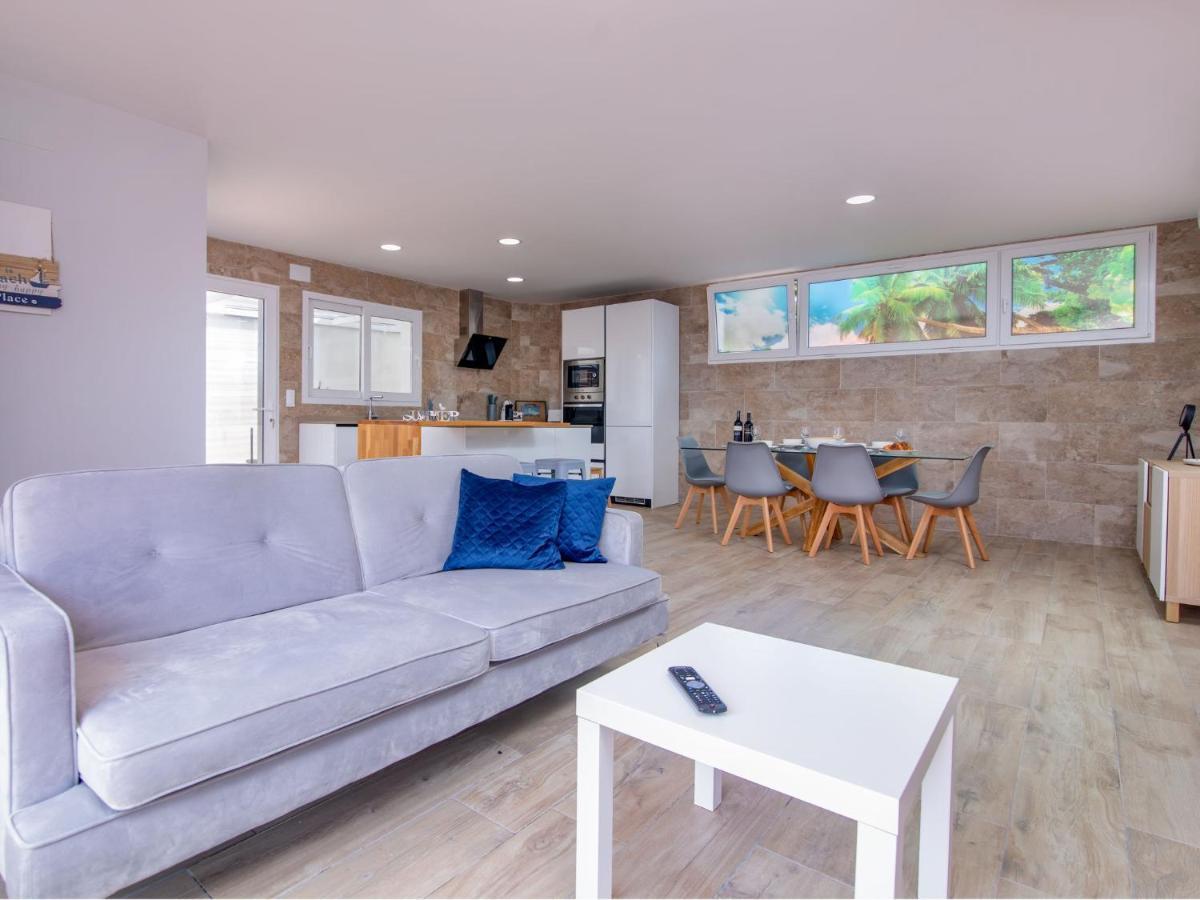 Holiday Home Nueva Playa-3 By Interhome Дения Экстерьер фото